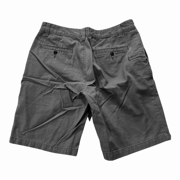 Dockers Men's Grey Shorts size 33 - Picture 2 of 4